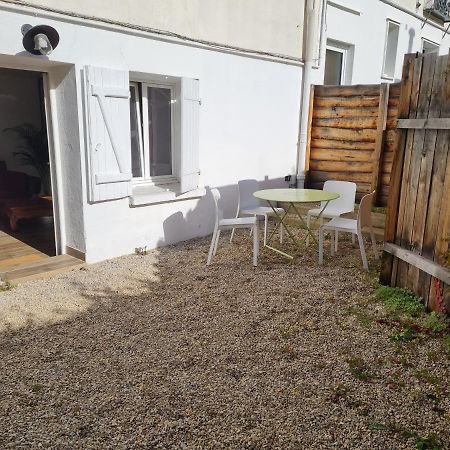 Appartement calme et pratique. Tours Extérieur photo