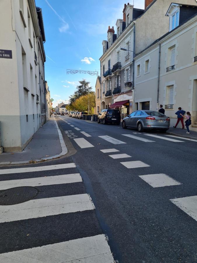 Appartement calme et pratique. Tours Extérieur photo