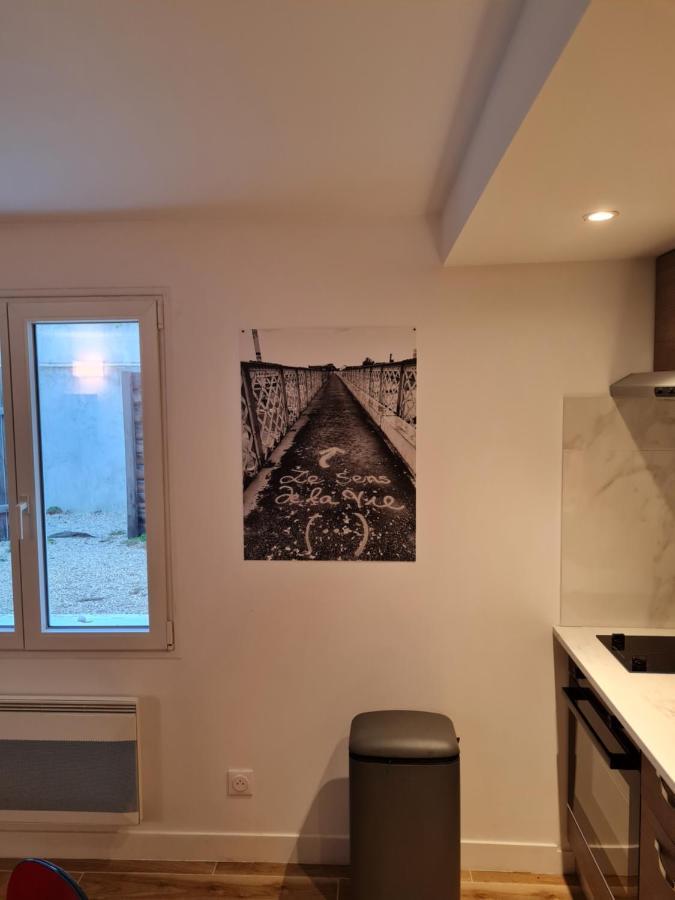 Appartement calme et pratique. Tours Extérieur photo